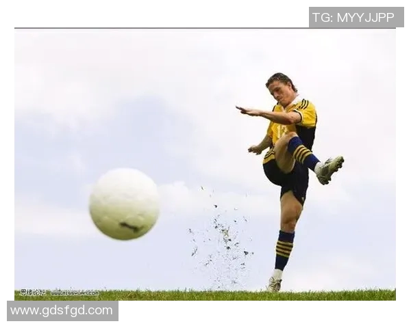 掌握足球射门技巧的全面指南与实用训练方法分享